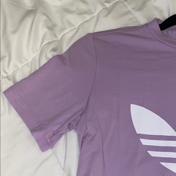 Adidas shirt - Picture 3 of 3